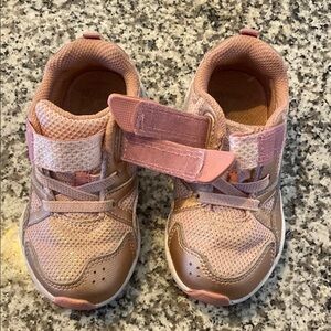 Stride Rite Pink Sneakers with Velcro Closure and Breathable Mesh